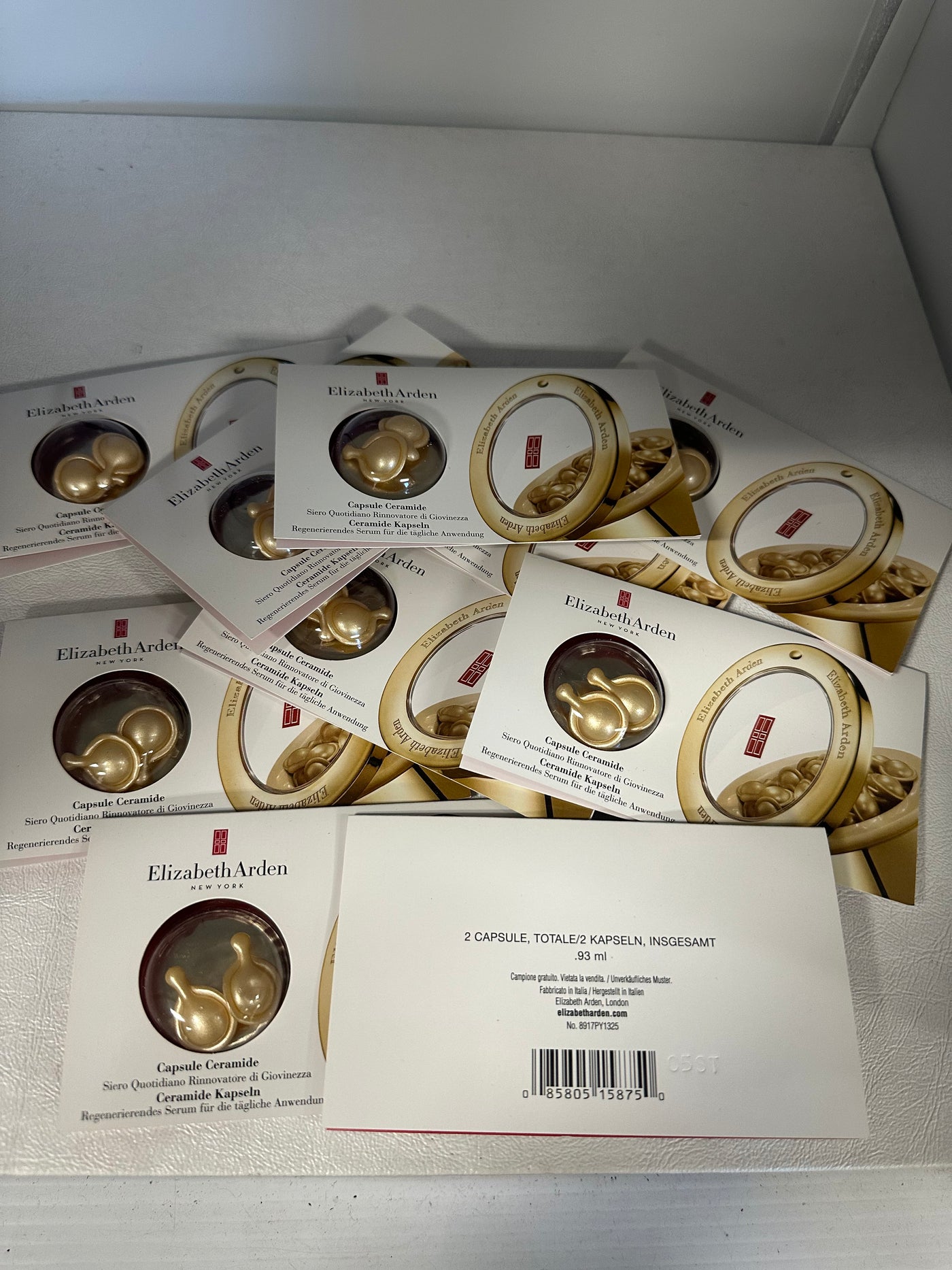 150 UNIT LOT ELIZABETH ARDEN CAPSULE CERAMIDE